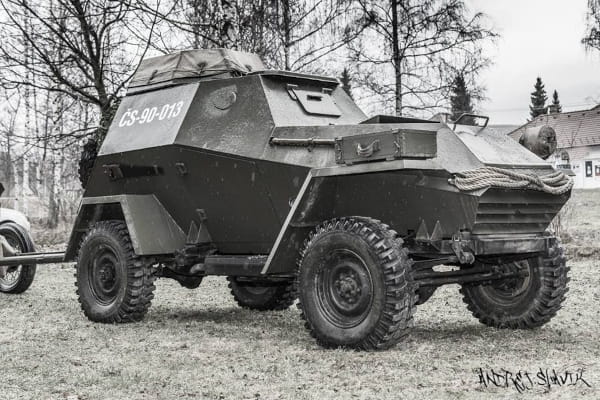 Obrnený automobil BA-64